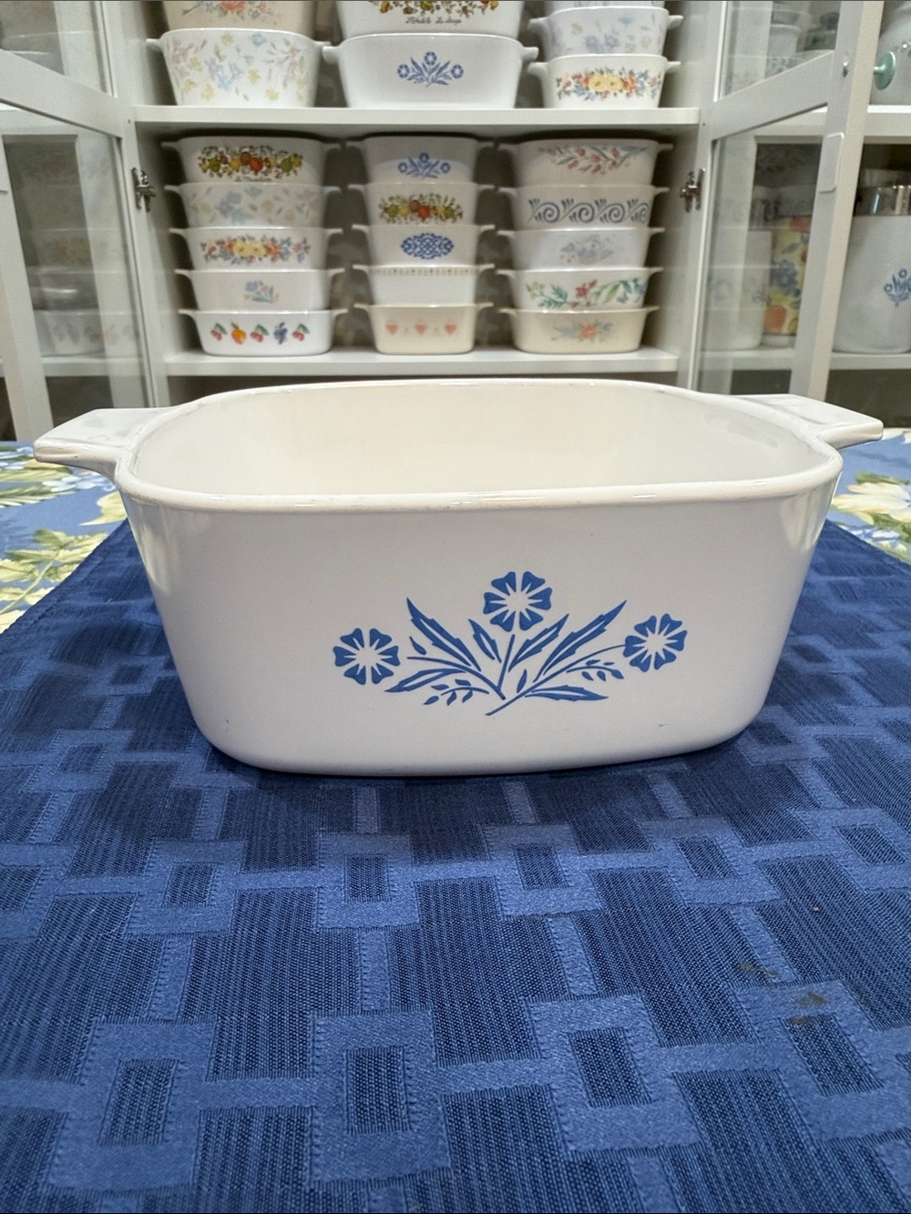 Corningware Blue Cornflower White Casserole Dish A 1 1/2 B